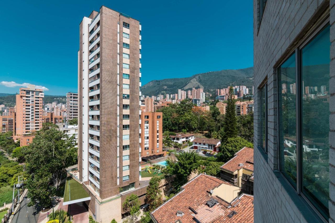 Apartamentos Poblado Alejandría by HOUSY HOST Medellín Exterior foto