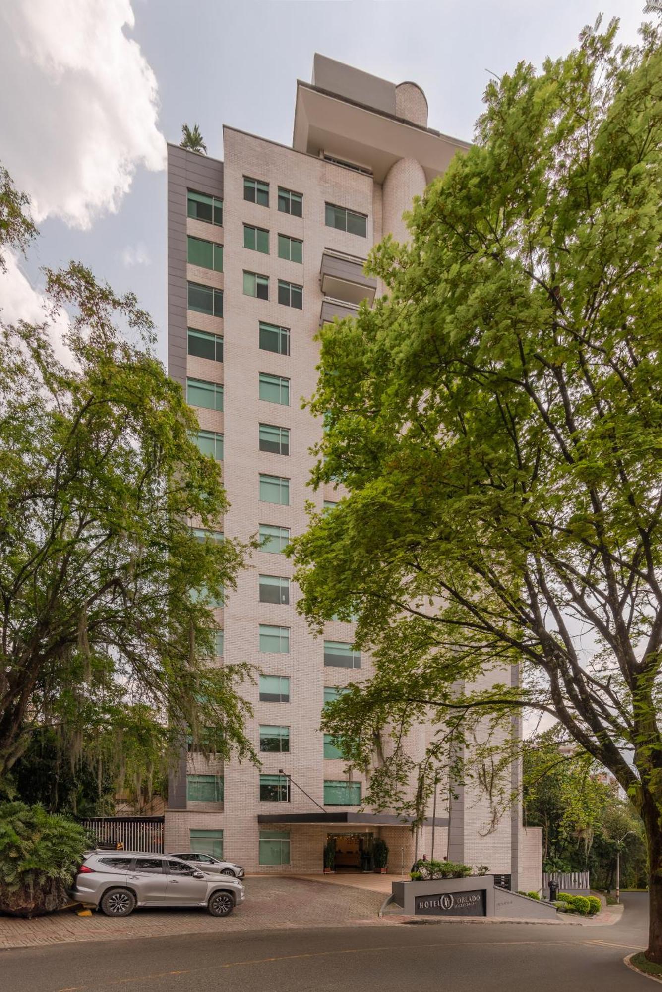 Apartamentos Poblado Alejandría by HOUSY HOST Medellín Exterior foto